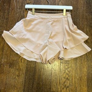 Women's Zara Basic Collection Peach Short-Shorts Size XS. Great condition
